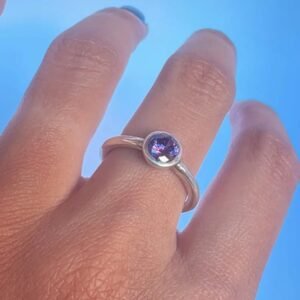 Anillo liso circon lavanda