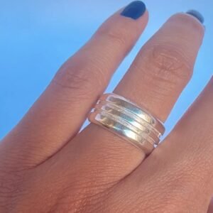 Anillo macizo triple