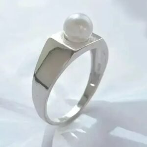 Anillo macizo con perla