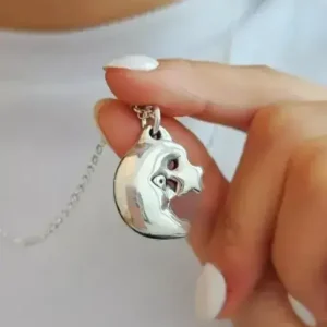 Dije inflado luna y estrella