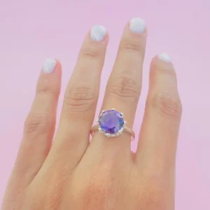 Anillo corona cubic lila