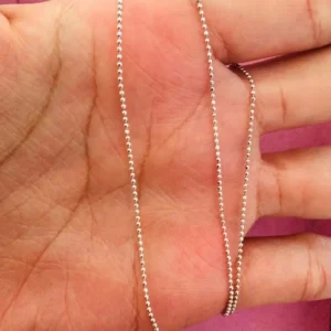 Cadenita bolitas