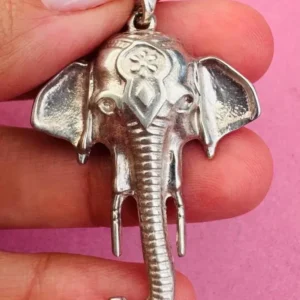 Dije elefante