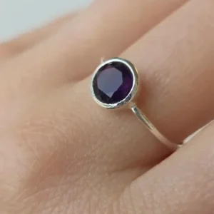 Anillo piedra amatista