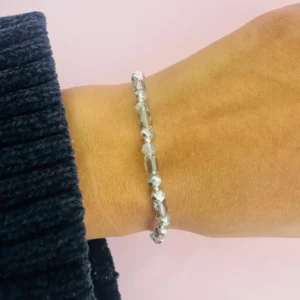 Pulsera elastizada plata y cristal de roca