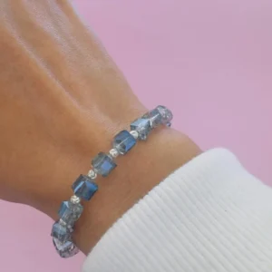 Pulsera cristales sw azules y bolitas diamantadas de plata