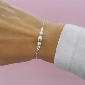 Pulsera bolitas